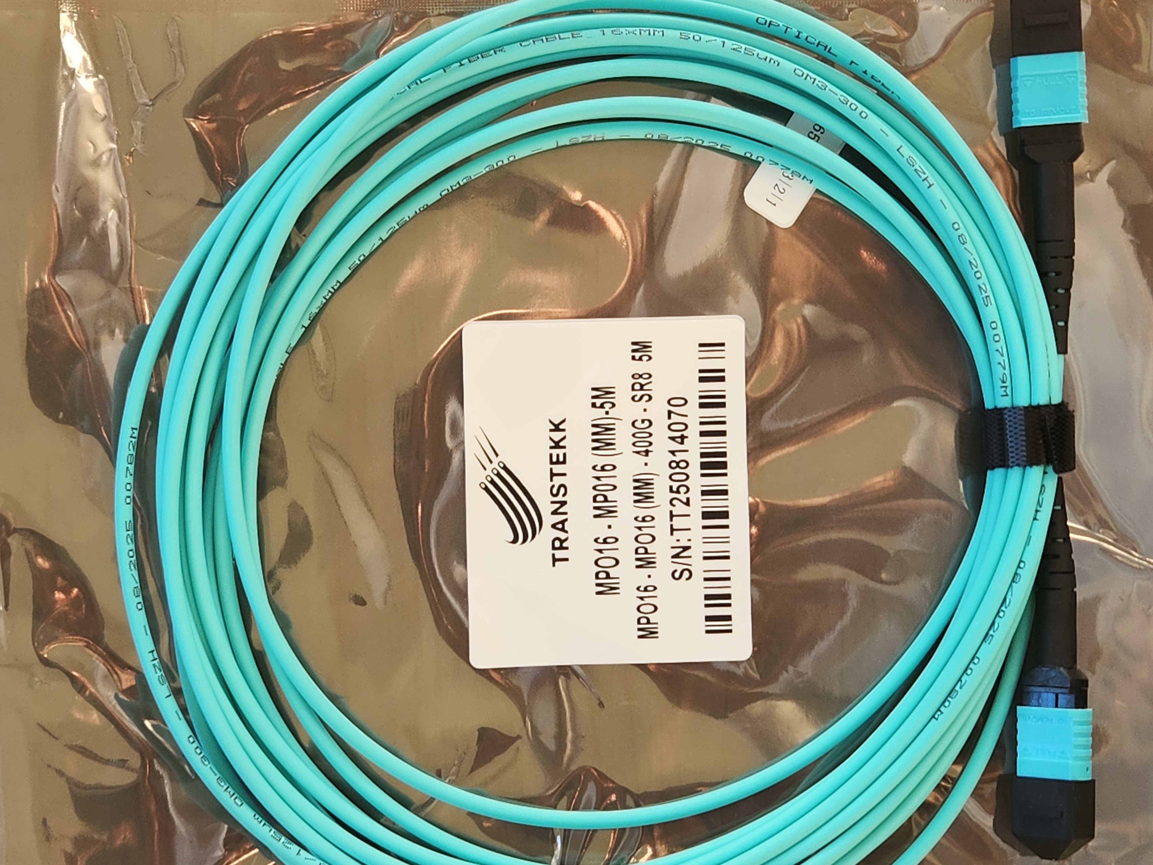 MPO16 to 2xMPO12 yellow conversion cable 5M